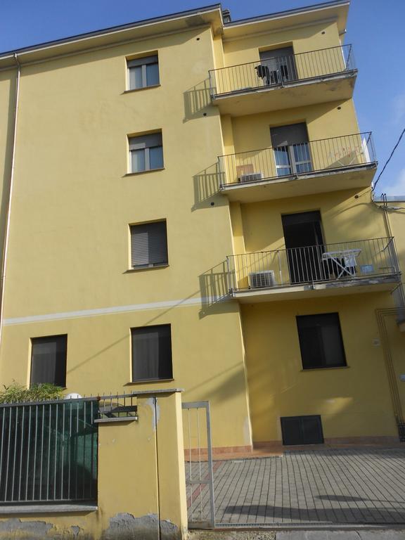Residence Il Rampicanteモンティチェッリ・テルメ エクステリア 写真